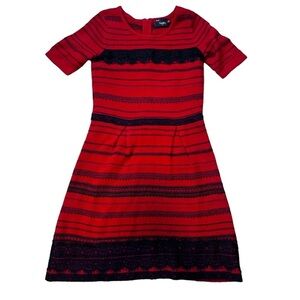 Just Taylor Red Striped A-Line Knit Dress M Lace Detail Scoop Neck Short Sleeve